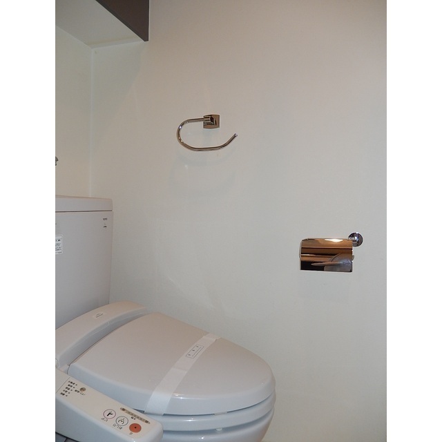 REV REFAYS-MANA303号室 トイレ