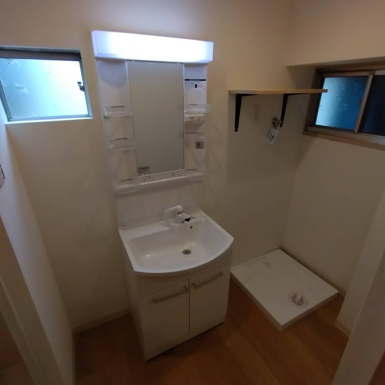 墨田区立花3丁目戸建 洗面