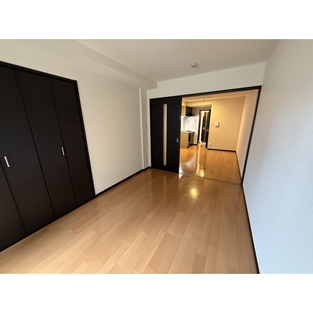 ヴィクトリアンコート千葉401号室 同建物別部屋の参考画像