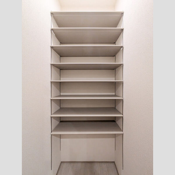 ベルフォルテ201号室 シューズボックス