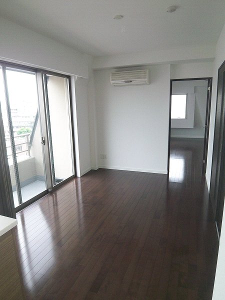 ルーチェ高輪901号室 リビング