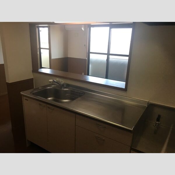 ハーヴェストヒルズ　C301号室 対面式キッチン♪