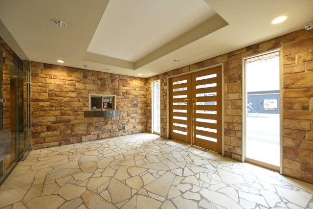 プレール・ドゥーク目白アベニュー エントランス