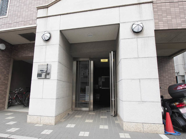 ステージファースト千石201号室 エントランス