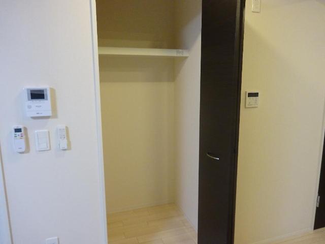 エルフェイム 収納