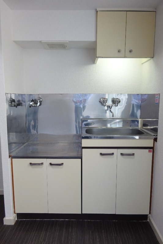 プラザドゥミハルA棟 キッチン