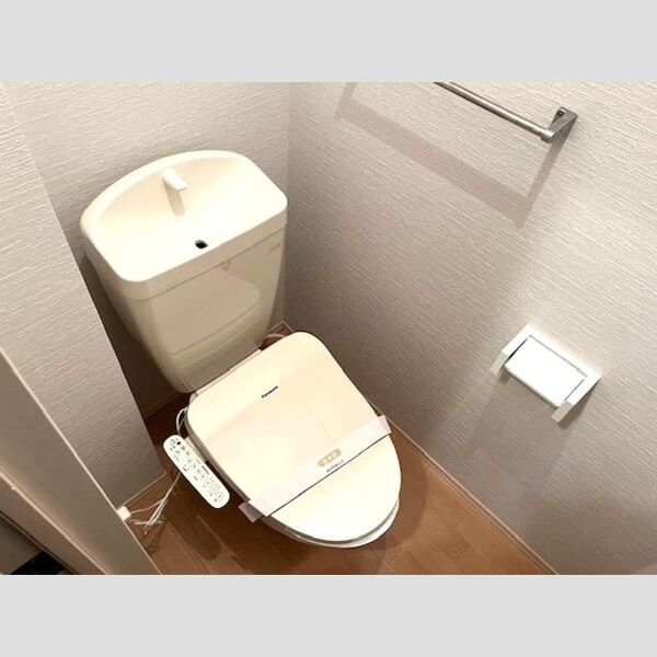 ジュネスハイツ 温水洗浄暖房便座
