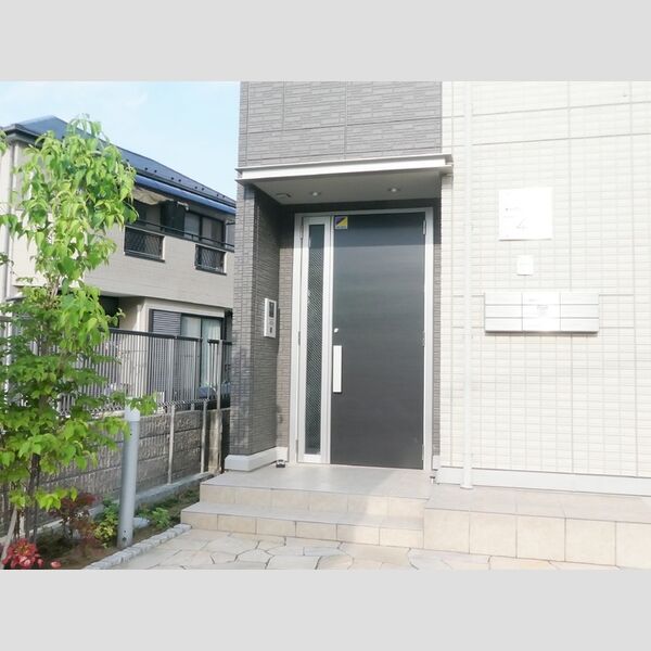 オークビレッジ5103号室 エントランス