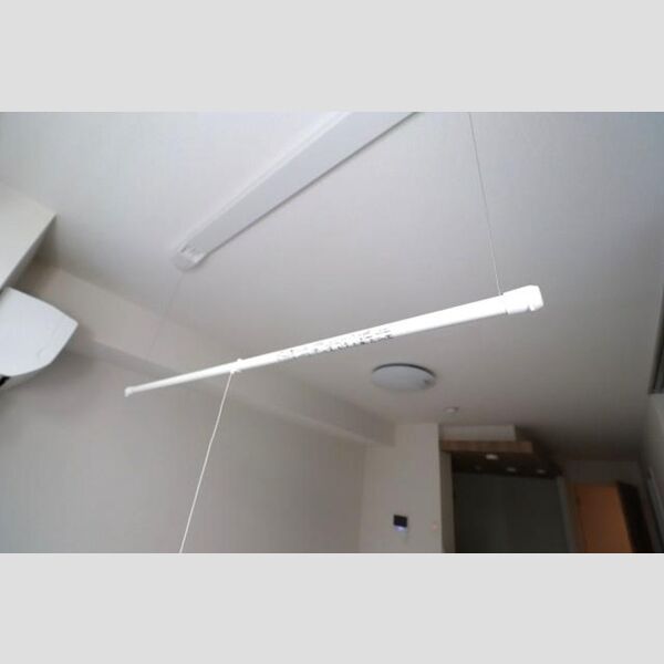 セレスティア東葛西Ⅱ106号室 室内物干し