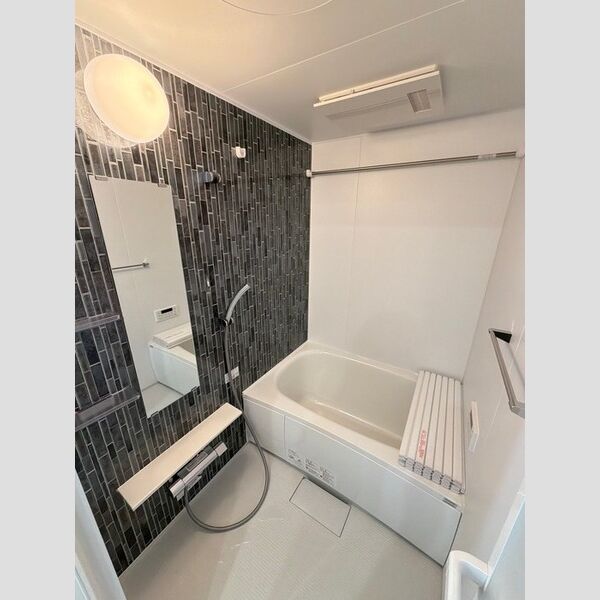 ゼラニウム湘南台203号室 浴室