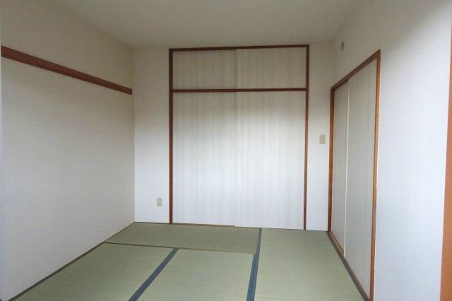 シャトレ山手台0103号室 和室　※別号室の参考写真です(現況優先・仕様違いの場合あり)