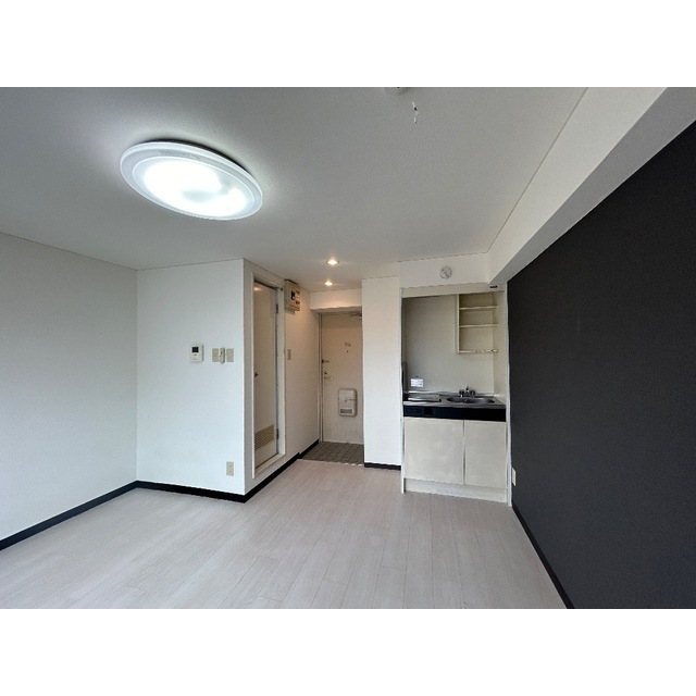 テラスガイア302号室 リビング