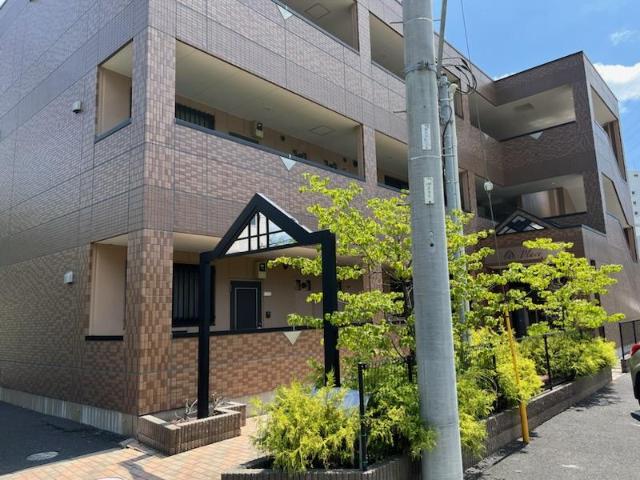 プレイス103号室 外観写真（昼）
