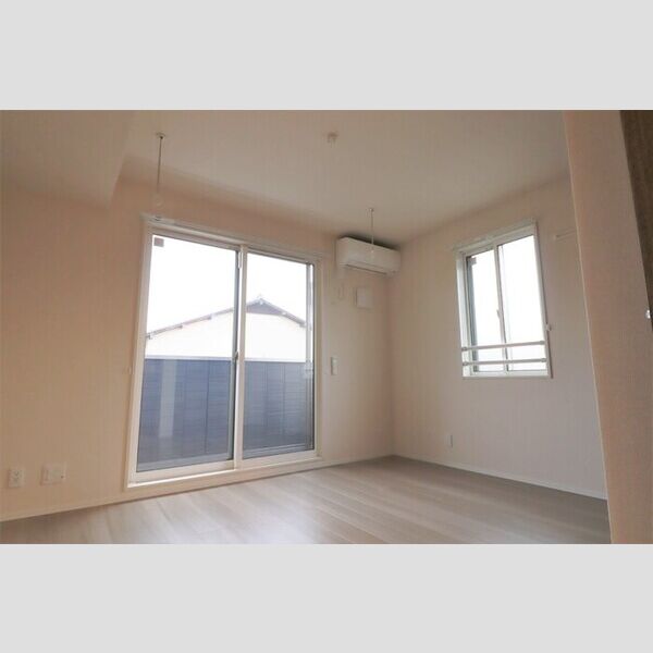 マ・メゾン鵠沼花沢　B 洋室7.2帖