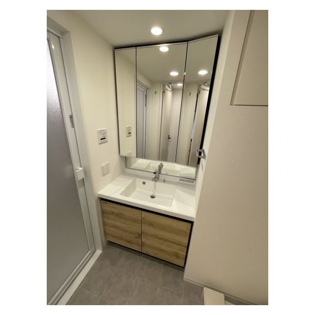 WORVE横浜伊勢佐木町10階 同建物別部屋の参考画像