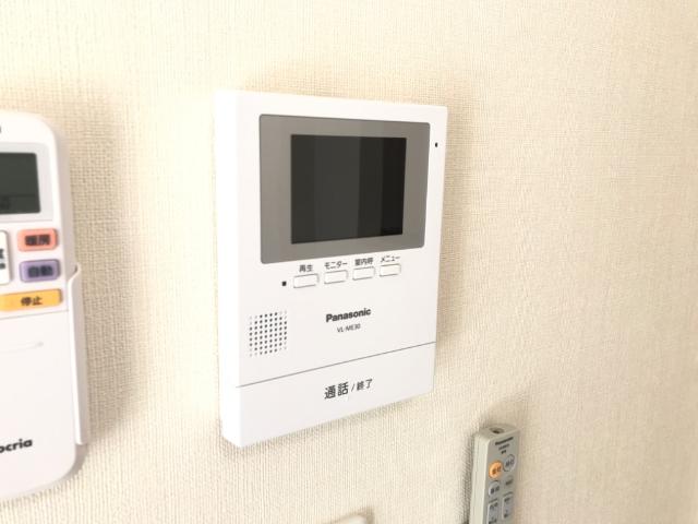 ポタジェ101号室 カメラ付インターホン