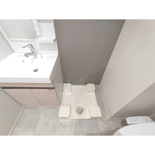 プレール・ドゥーク西新井Ⅲ 内観