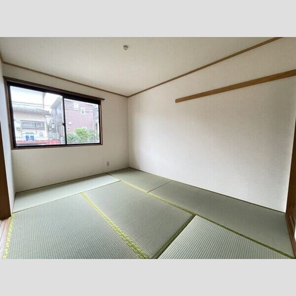 メゾンヴェール103号室 和室　6帖