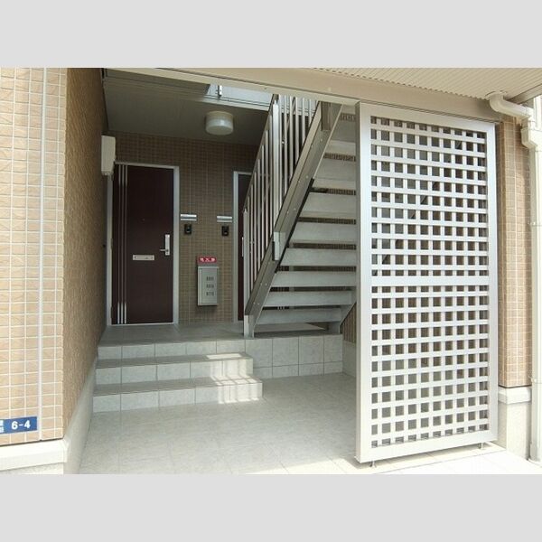 ルミエール エントランス