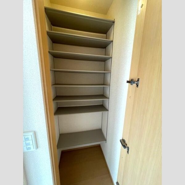 グレイスガーデン シューズクローク