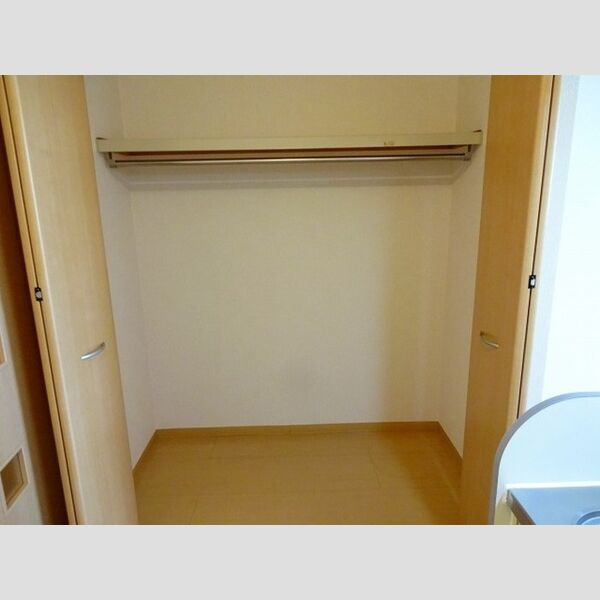 ラグーナ フォンテーヌ101号室 収納