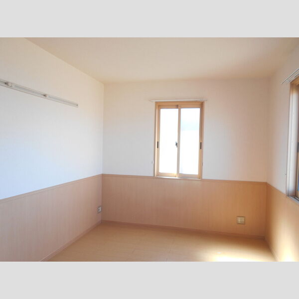 ヴェール・トワ　B202号室 洋室