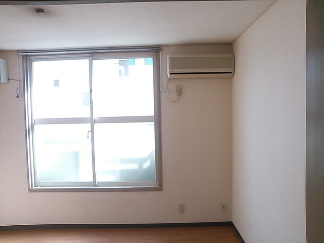 テンダーハイム2階 同建物別部屋の参考画像