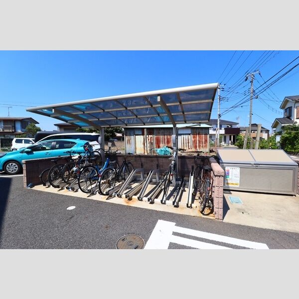 エトワール201号室 駐輪場