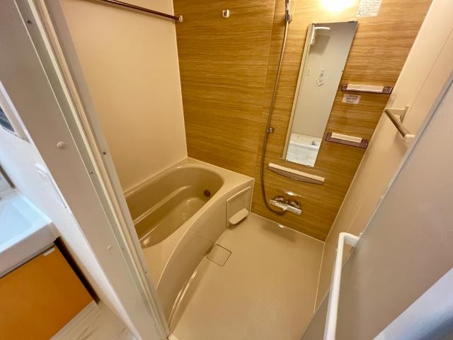 ＤＩＭＯＲＡ北千住　-ディモーラ北千住-201号室 バス