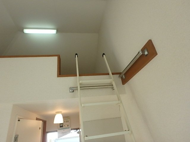 シエスタアプリコ2階 ロフト