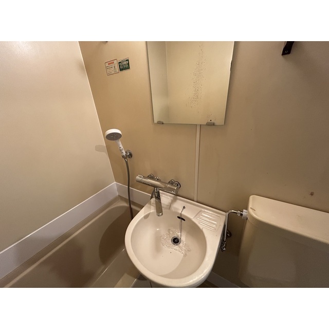 セフィール北柏205号室 内観