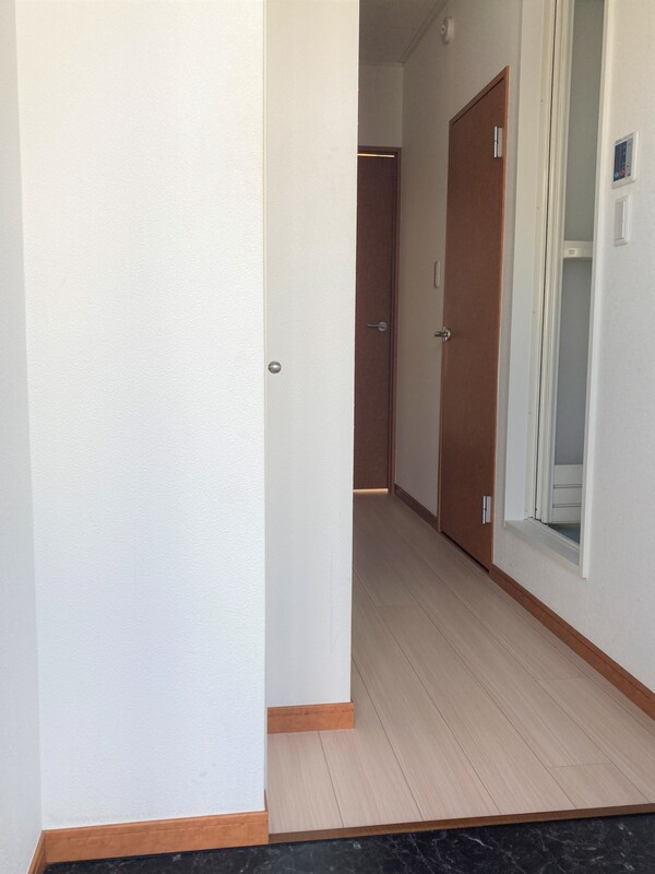 エムズステート荏田1階 玄関