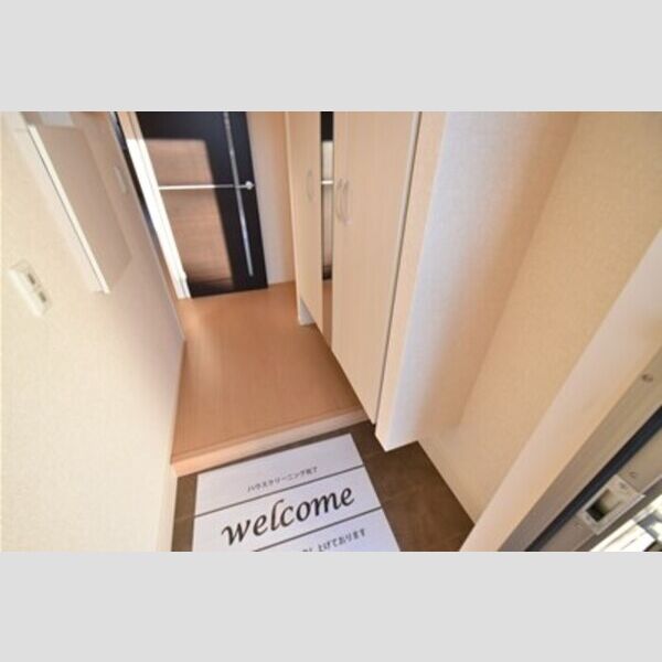 サンフローラ　A棟 玄関