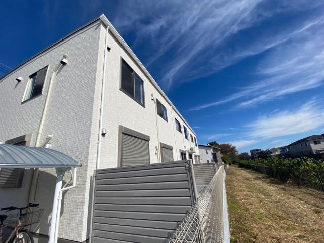 アンナビア 外観写真（昼）