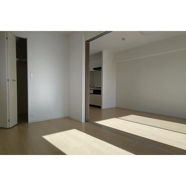 アーバン尾久303号室 同建物別部屋の参考画像