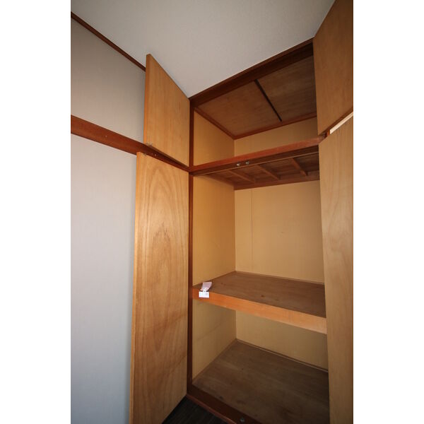 コーポグリーンヒル 収納