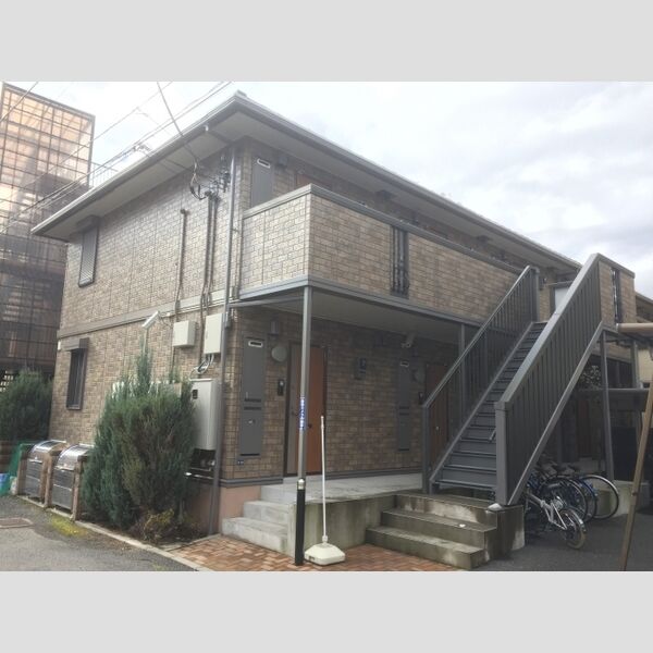 セピアコート本町205号室 外観