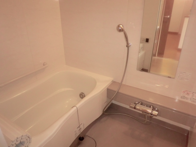 カッスル菊名0312号室 お風呂