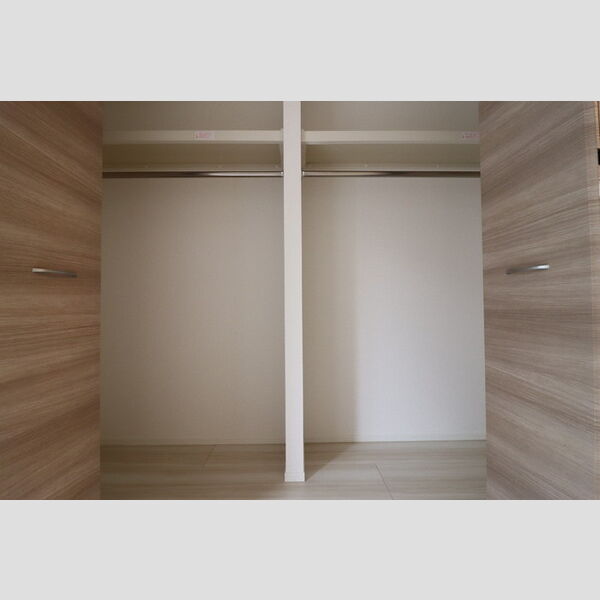 セレスティア東四つ木Ⅱ103号室 クローゼット