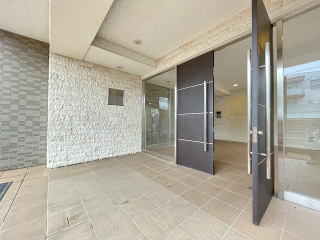 トレセリア大和田0211号室 エントランス