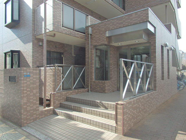 エスポワール三鷹 エントランス