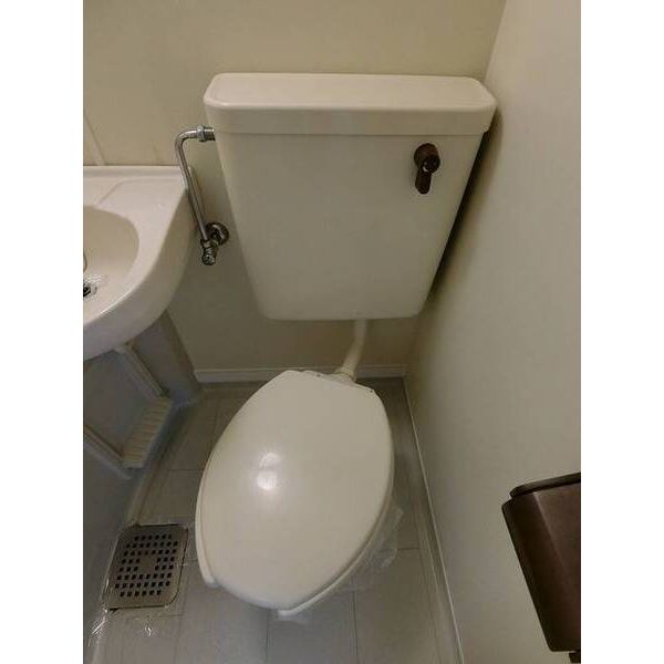 北小金第15レジデンス202号室 トイレ