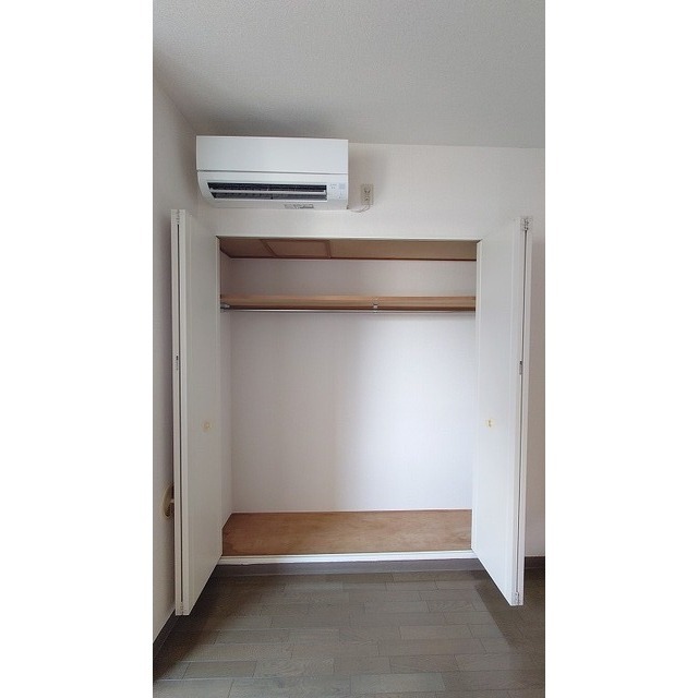 アベニール曙橋 内観