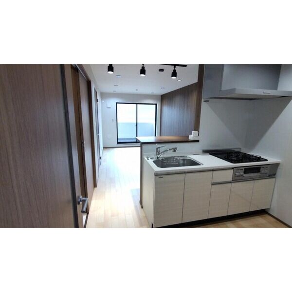 セジュール六角橋303号室 キッチン