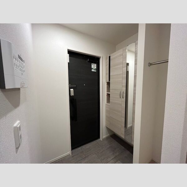 プレミアコートⅡ302号室 玄関　シューズボックス