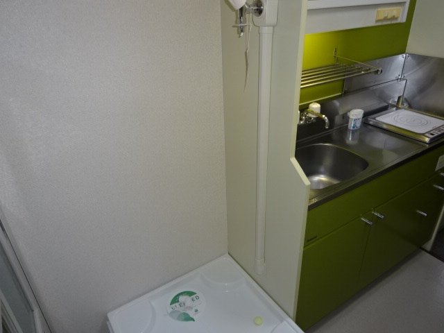 ハイタウン目黒3階 室内洗濯機置場