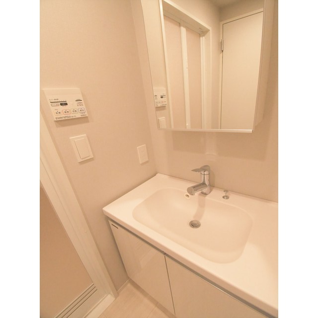 Primal KinshichoⅡ1401号室 内観