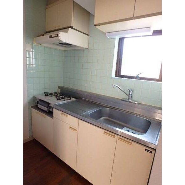 ロイヤルエモンド松戸 キッチン