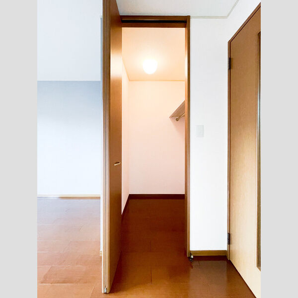 ストークコートⅡ203号室 収納