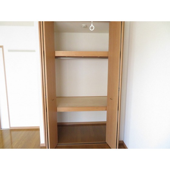 サン・ルミエール 収納